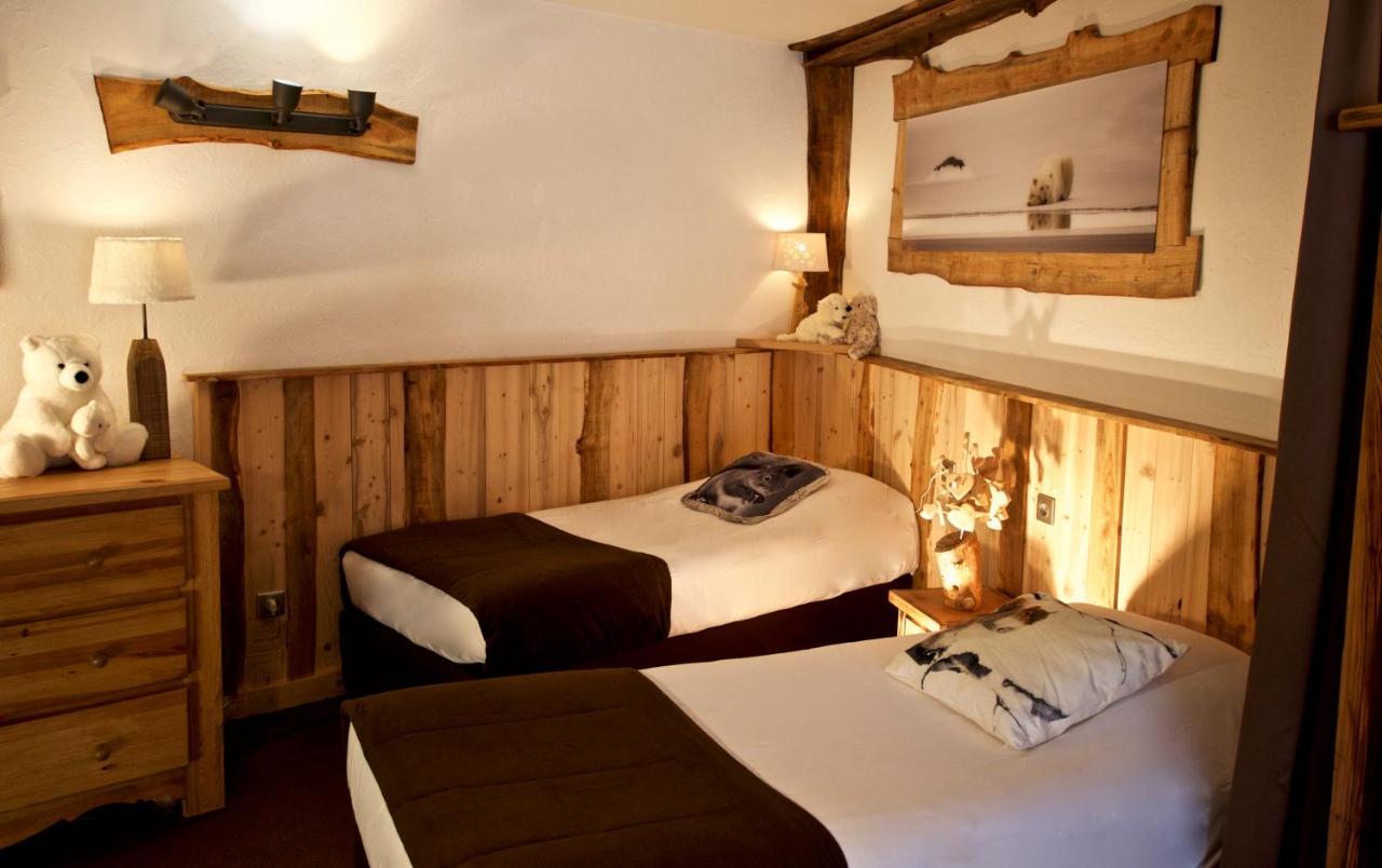 Hotel Serre Palas Лес дьо Алпс Екстериор снимка