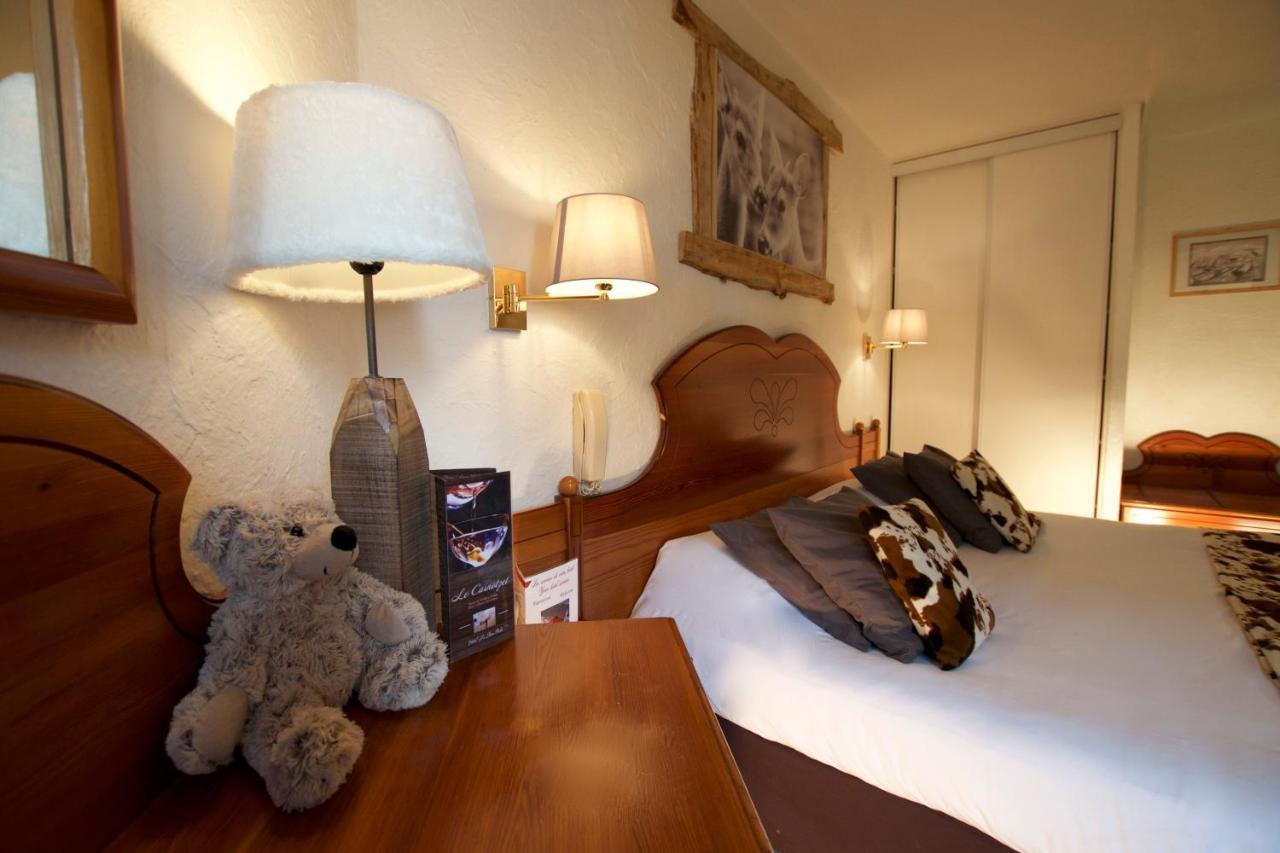 Hotel Serre Palas Лес дьо Алпс Екстериор снимка