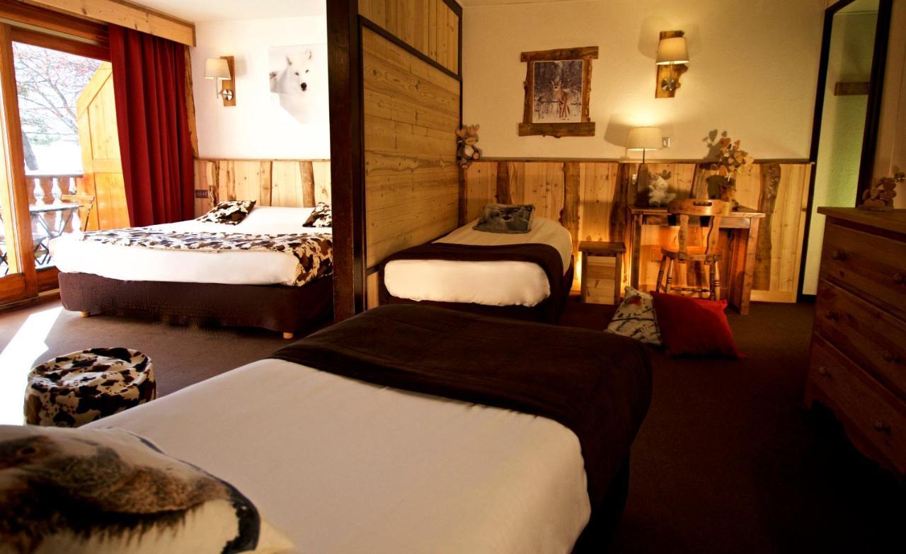 Hotel Serre Palas Лес дьо Алпс Екстериор снимка