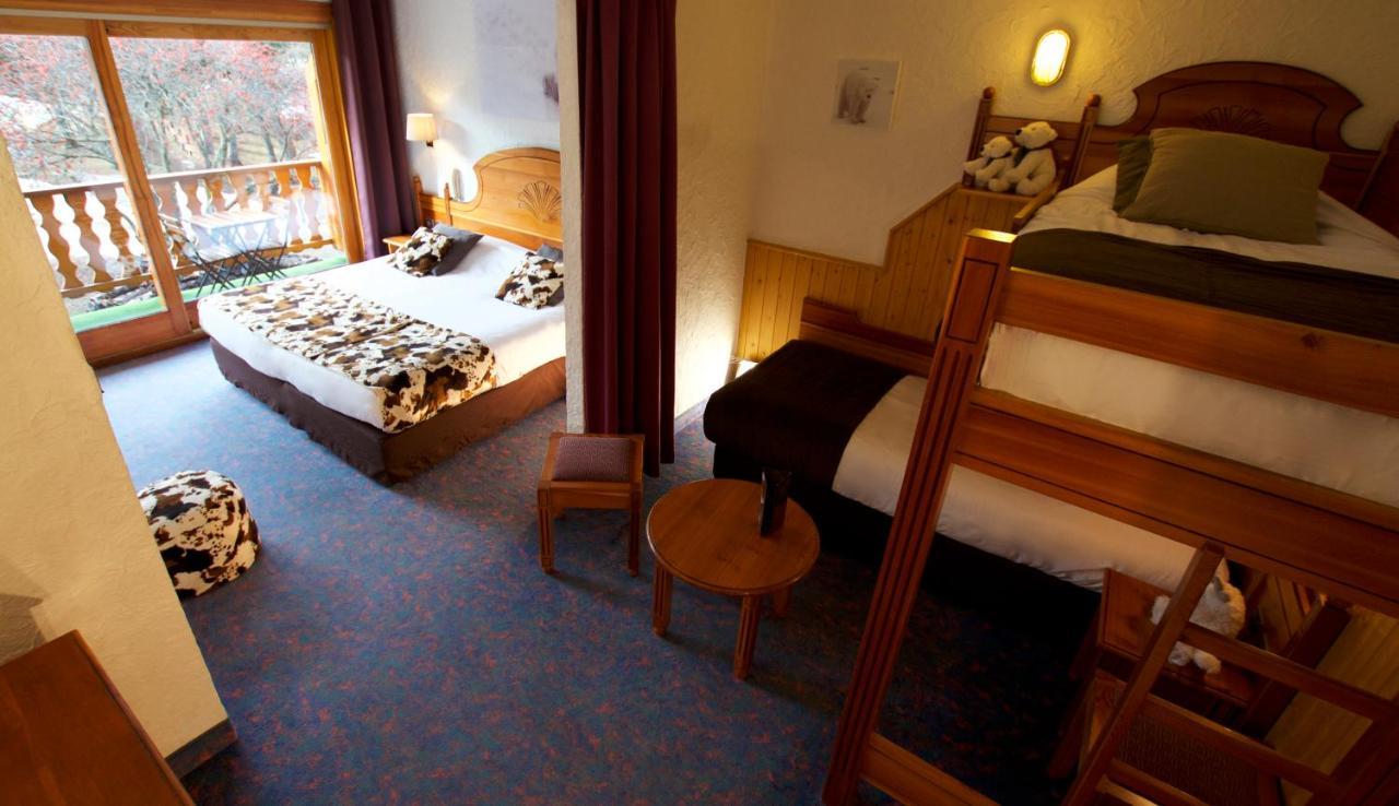 Hotel Serre Palas Лес дьо Алпс Екстериор снимка