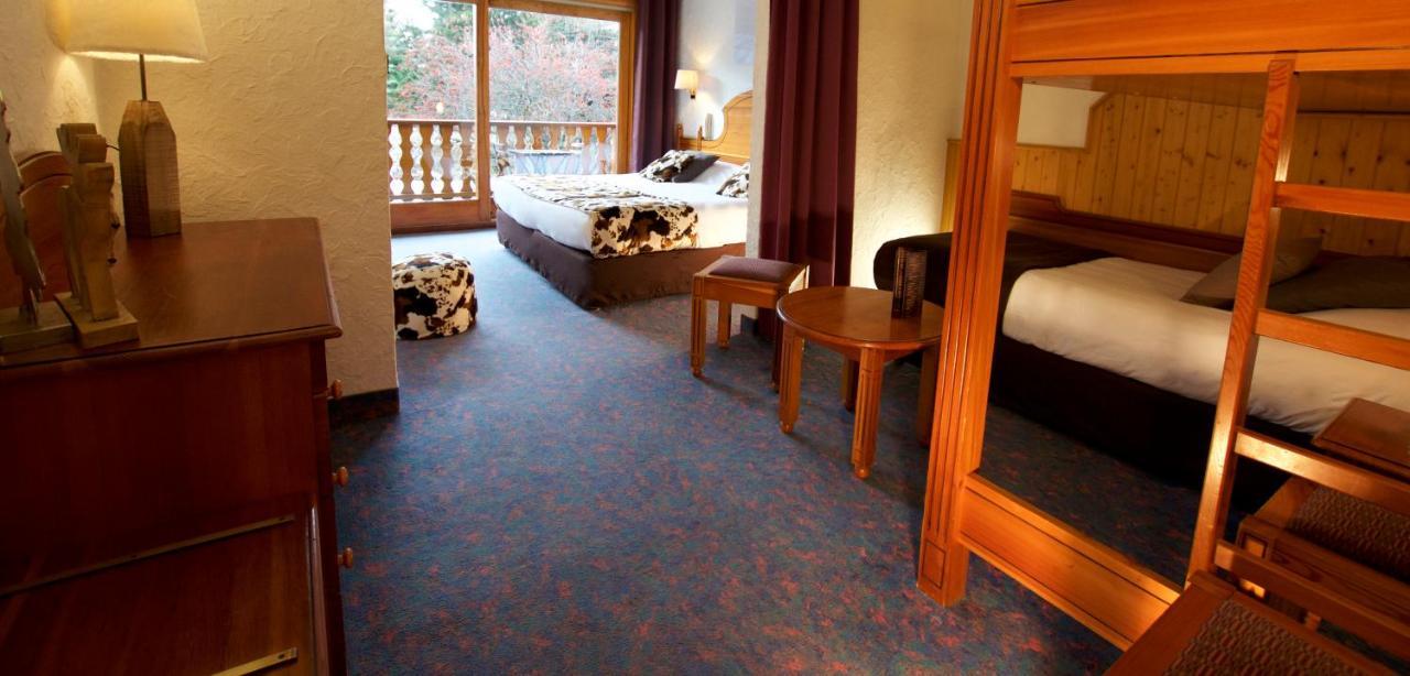 Hotel Serre Palas Лес дьо Алпс Екстериор снимка